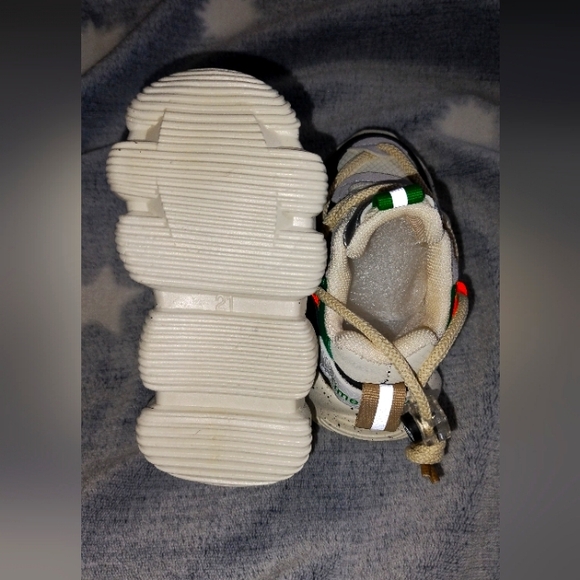 Toddler Boy Sneakers - Picture 3 of 4